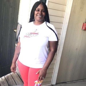 Meet your Posher, Ramona